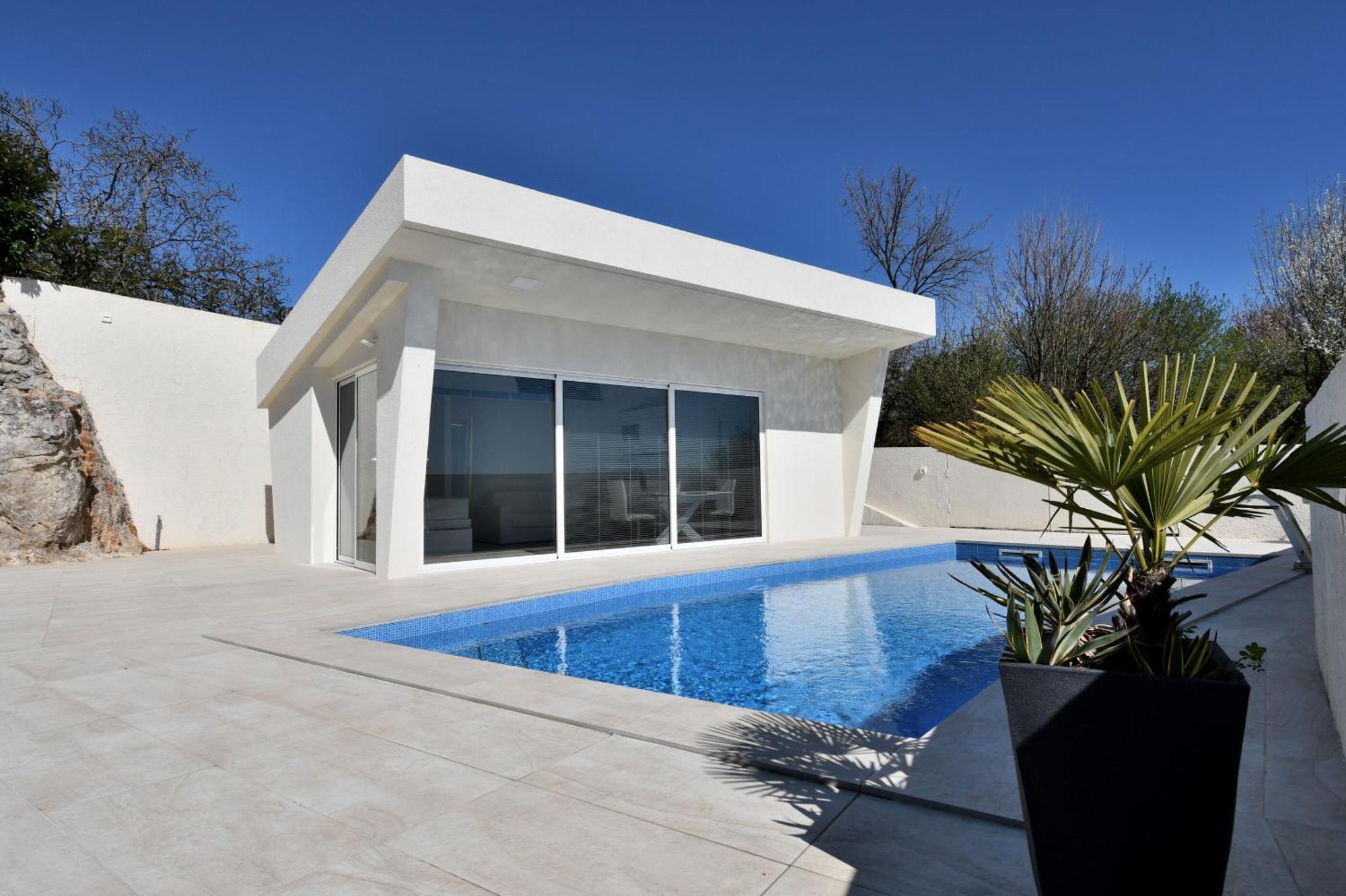Lux With Pool * Matulji
